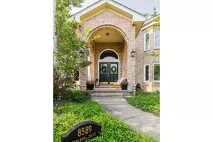 8589 Skyland Dr, Niwot, CO 80503 - Photo 2