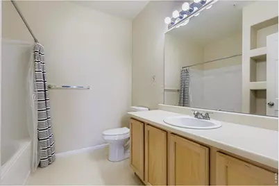 5255 Memphis St #7-717, Denver, CO 80239 - Photo 10