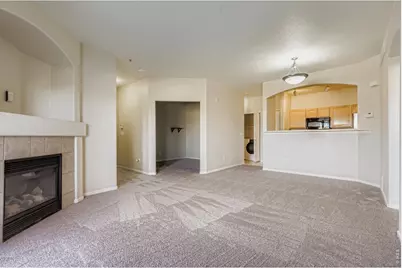 5255 Memphis St #7-717, Denver, CO 80239 - Photo 4