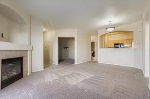 5255 Memphis St, Denver, CO 80239 - Photo 4
