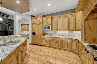 4320 E Linden Cir, Greenwood Village, CO 80121 - Photo 12