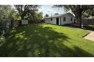 323 Western Ave, Brush, CO 80723 - Photo 2