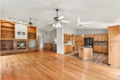 4250 W 16th St #4, Greeley, CO 80634 - Photo 6