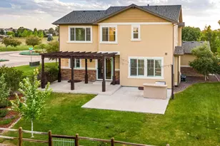 8876 Blackwood Dr, Windsor, CO 80550 - Photo 4