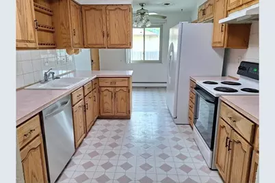 701 W Logan St, Sterling, CO 80751 - Photo 2