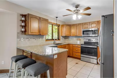 2521 5th St SW, Loveland, CO 80537 - Photo 16