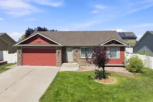 3946 Mt Oxford St, Wellington, CO 80549 - Photo 1