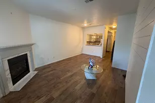 950 52nd Ave Ct, Greeley, CO 80634 - Photo 2