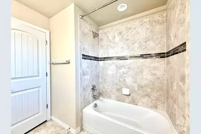 5755 Clarence Dr, Windsor, CO 80550 - Photo 18