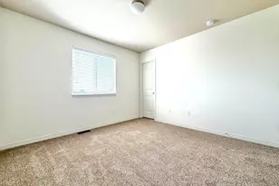 5755 Clarence Dr, Windsor, CO 80550 - Photo 16