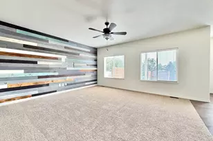 5755 Clarence Dr, Windsor, CO 80550 - Photo 4