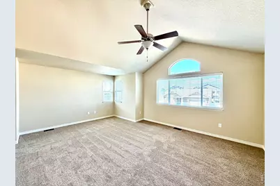 5755 Clarence Dr, Windsor, CO 80550 - Photo 12