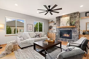 1050 Coral Burst Dr, Loveland, CO 80538 - Photo 2