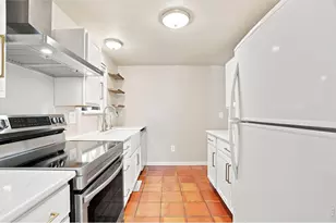 942 Granite Ct, Longmont, CO 80504 - Photo 10