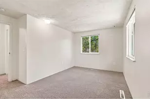 942 Granite Ct, Longmont, CO 80504 - Photo 32