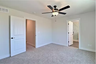 6013 13th St, Greeley, CO 80634 - Photo 18