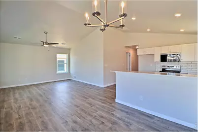 4327 Primrose Ln, Evans, CO 80620 - Photo 8
