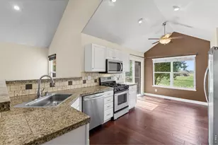 5226 32nd St, Greeley, CO 80634 - Photo 8