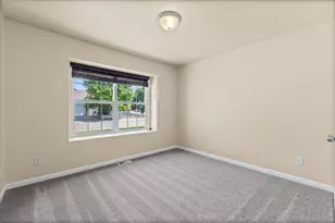 5226 32nd St, Greeley, CO 80634 - Photo 20