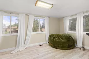 3750 Sheridan Ave, Loveland, CO 80538 - Photo 12