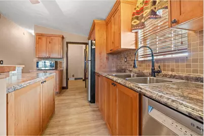 16060 Mystic Ln, Strasburg, CO 80136 - Photo 20