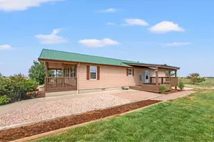 16060 Mystic Ln, Strasburg, CO 80136 - Photo 38