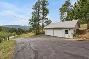 225 Hell Canyon Rd, Estes Park, CO 80517 - Photo 32