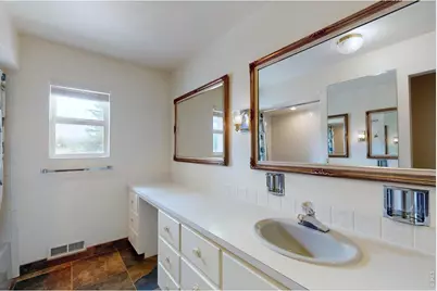 2708 W 29th St, Loveland, CO 80538 - Photo 22