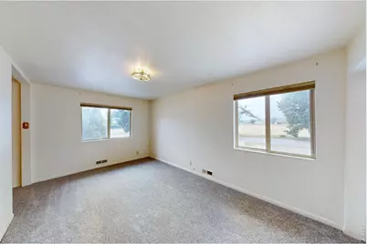 2708 W 29th St, Loveland, CO 80538 - Photo 14