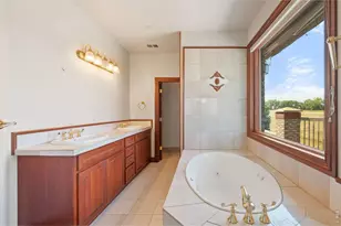 10040 Niwot Rd, Longmont, CO 80504 - Photo 32
