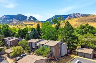 1345 Bear Mountain Dr, Boulder, CO 80305 - Photo 2