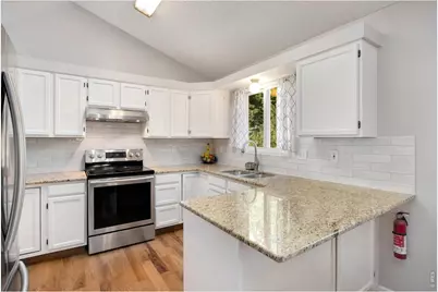 4224 Table Mountain Pl, Fort Collins, CO 80526 - Photo 10