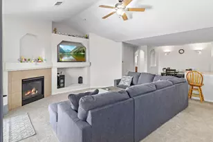 10818 Cimarron St, Firestone, CO 80504 - Photo 24