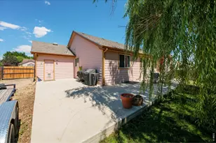 905 Scotch Pine Dr, Severance, CO 80550 - Photo 32
