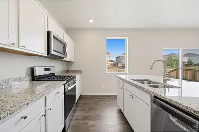 2595 Wren Dr, Johnstown, CO 80534 - Photo 10