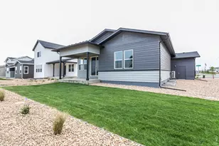 774 Trumpet Ct, Windsor, CO 80550 - Photo 4
