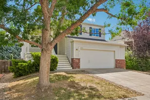 1818 Clover Creek Dr, Longmont, CO 80503 - Photo 2