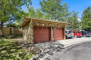 1703 Whitehall Dr, Longmont, CO 80504 - Photo 16