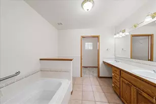 2615 Anemonie Dr, Loveland, CO 80537 - Photo 16