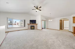 2615 Anemonie Dr, Loveland, CO 80537 - Photo 2