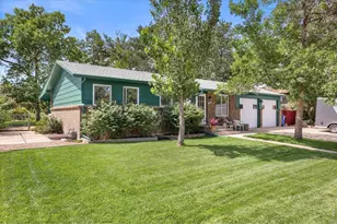 705 S Van Buren Ave, Loveland, CO 80537 - Photo 42