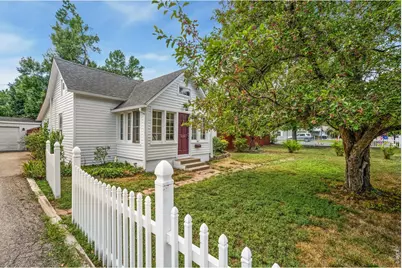 1050 W 8th St, Loveland, CO 80537 - Photo 4