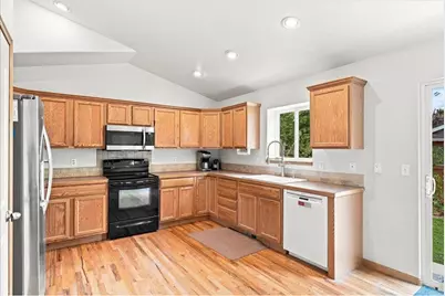 2493 Steamboat Springs St, Loveland, CO 80538 - Photo 10