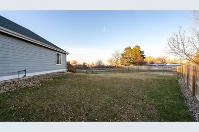 208 Egyptian Ct, Fort Collins, CO 80525 - Photo 42