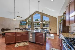 7419 Ladbroke Dr, Windsor, CO 80550 - Photo 6