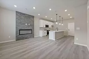 2833 Bear Spgs Cir, Longmont, CO 80503 - Photo 4