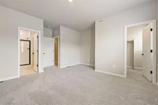 2833 Bear Spgs Cir, Longmont, CO 80503 - Photo 16