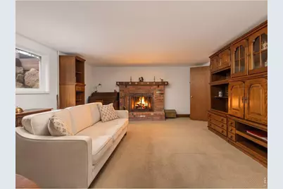 251 Mountain View Ln, Estes Park, CO 80517 - Photo 24