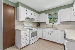 832 18th St SW, Loveland, CO 80537 - Photo 8
