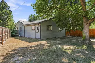 116 E 5th Ave, Longmont, CO 80504 - Photo 40